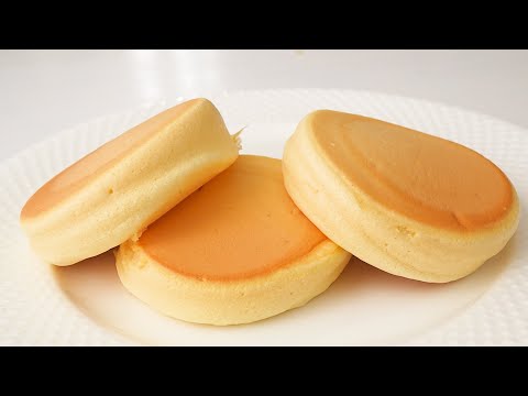Fluffy and Delicious Japanese street food!  Cheap ingredients! Easy homemade Souffle pancake