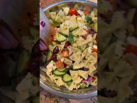 The best pasta salad for summer 2023💛 full recipe at spoonfulofsi.com 🫶 #recipe #pastasalad